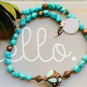 Beautiful turquoise necklace